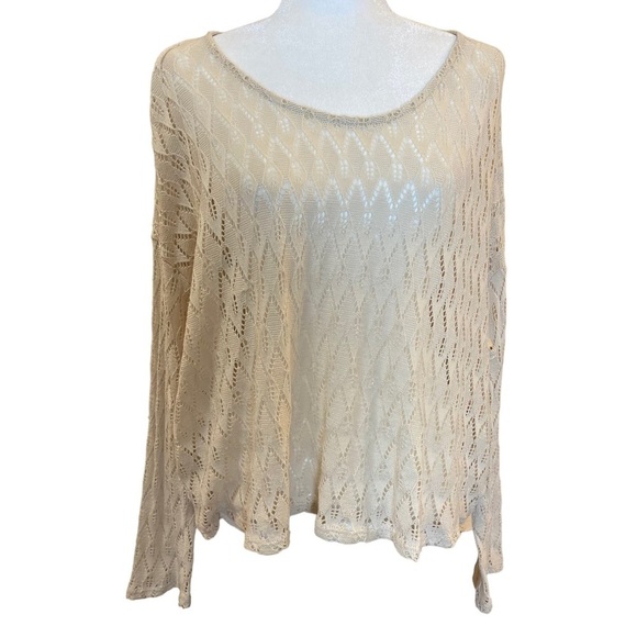 Missy Robertson Crochet Knit Top Size Large Embroidered Cross Wearable Art - Picture 5 of 11